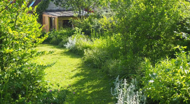 Коттедж с 2 комнатами Le Clos du Carpe Diem