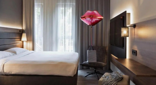 Двухместный номер Standard MOXY Frankfurt East