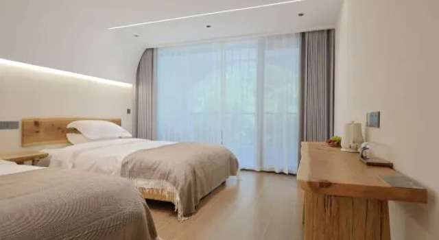 Люкс Hangzhou Linxi Shanshe Brookside Detached Villa (the Taihu Yuan)