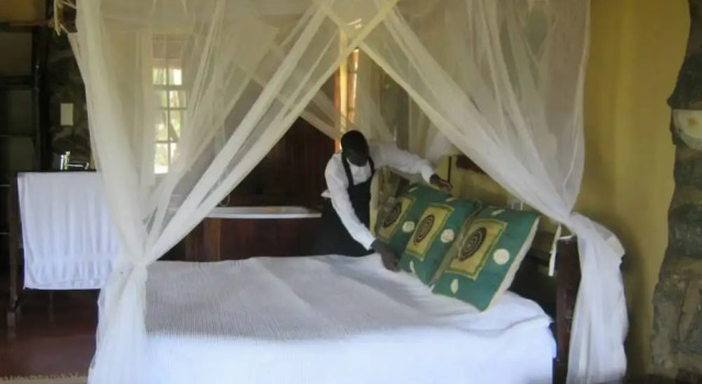 Ngari Hill Ecolodge, Boek Hotel Maralal Rift Valley Province