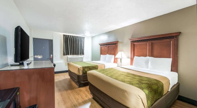 Econo Lodge, Buchen Sie Hotel St. Joseph Michigan