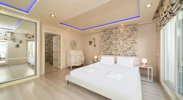 Stylish Duplex With Garden and Gazebo in Muratpasa, Забронировать Апартаменты/квартира Апартаменты провинции Антальи, Апартаменты/квартира