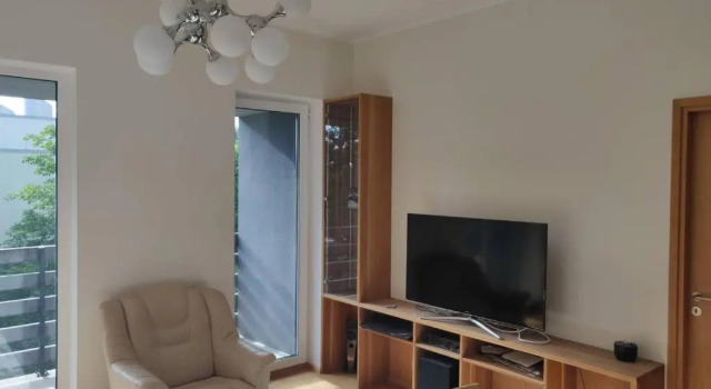 Top floor apartment with balcony in Mustamäe, Boek Appartement Mustamae 