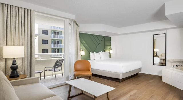 Номер Standard с 2 комнатами с балконом Club Wyndham Santa Barbara