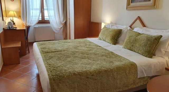 Двухместный номер Comfort Отель Maxim Axial
