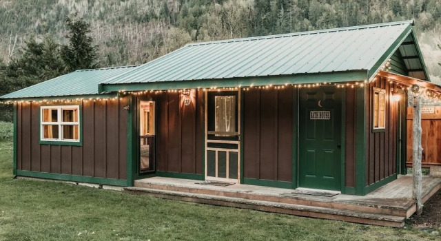 Номер Standard 71mf- Rustic - Pets Ok - Sleeps 4 1 Bedroom Cabin by RedAwning