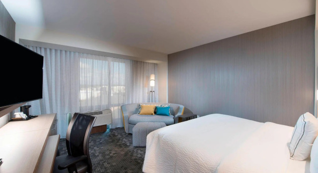 Двухместный номер Standard Courtyard by Marriott Atlanta Alpharetta/Avalon Area