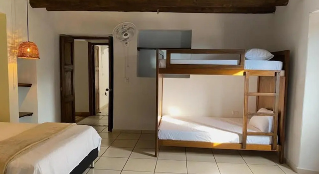 Семейный номер Standard с видом на город THIS IS COLOMBIA HOSTEL