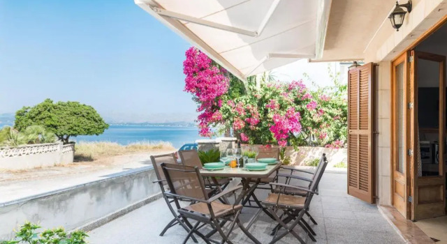 Коттедж Villa Manresa in Alcudia by JS Villas