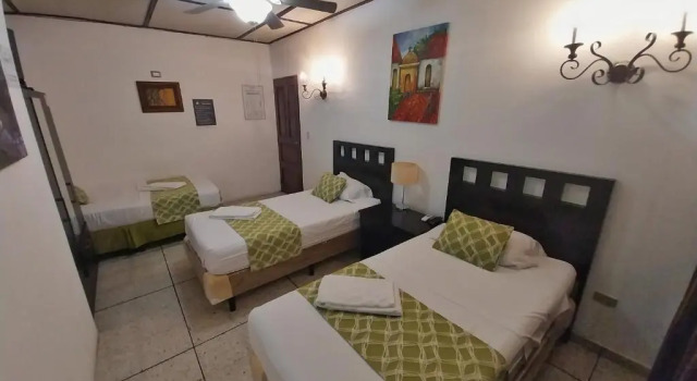 Трёхместный номер Standard Suites & Apartments San Benito - Zona Rosa