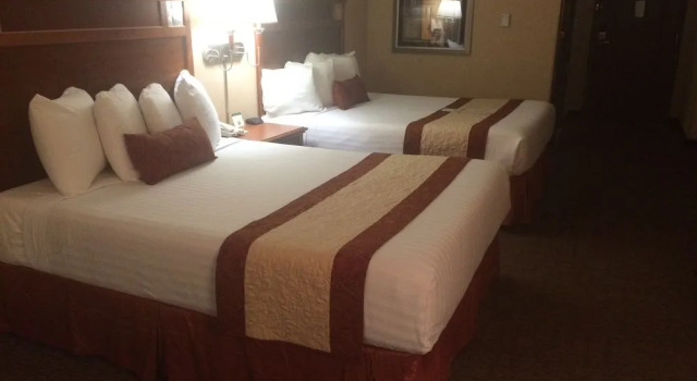 Midnight Rose & McGills Hotel & Casino, Book Hotel Cripple Creek Colorado