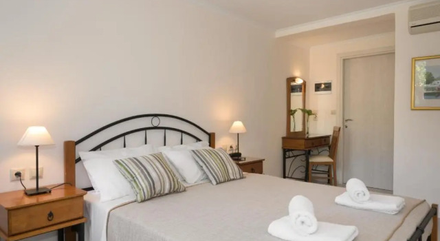 Двухместный номер Standard Цокольный этаж с видом на сад Hotel Varres