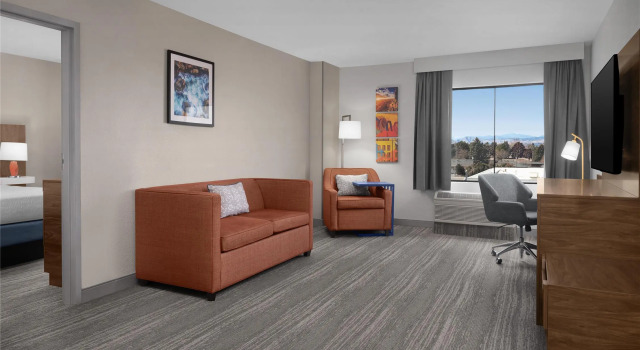 Люкс c 1 комнатой с видом на горы Hampton Inn & Suites Denver-Cherry Creek