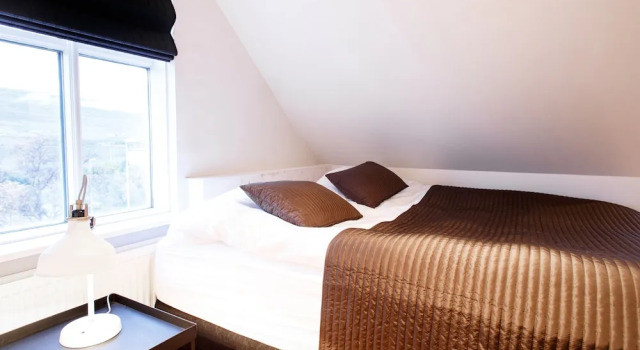Akureyri Central House, Забронировать Отель Отели Акюрейри 3 звезды, 3*