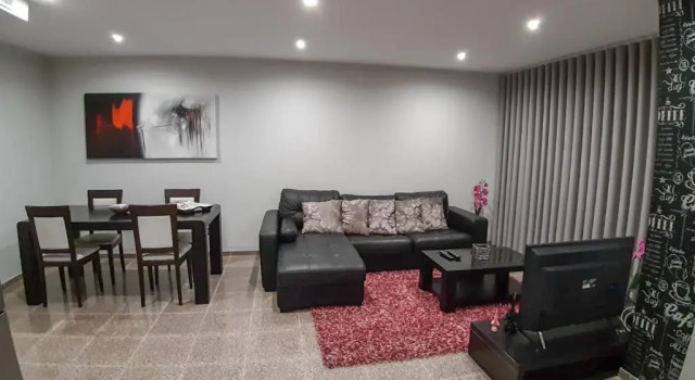 OPORTO House AL, Rezerwuj Hotel Maia Porto