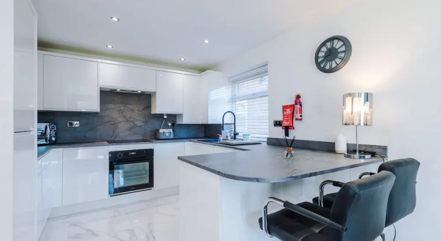 Апартаменты Modern 1BR Apartment in Whitefield