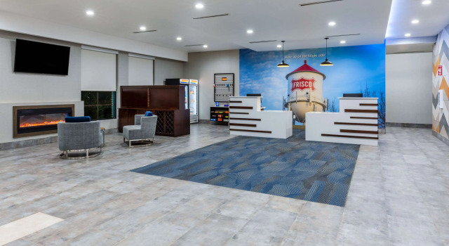 La Quinta Inn & Suites by Wyndham Dallas - Frisco Stadium, Забронировать Отель Площадь Фриско Dallas - Fort Worth Metropolitan Area, рядом с Medical City Frisco