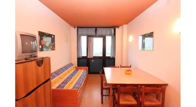 Seafront Apartment - Beahost, Prenota Appartamento Hotel a Veneto con parcheggio, Parcheggio