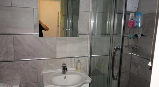 Трёхместный номер Standard Swan Inn, Heathrow Airport