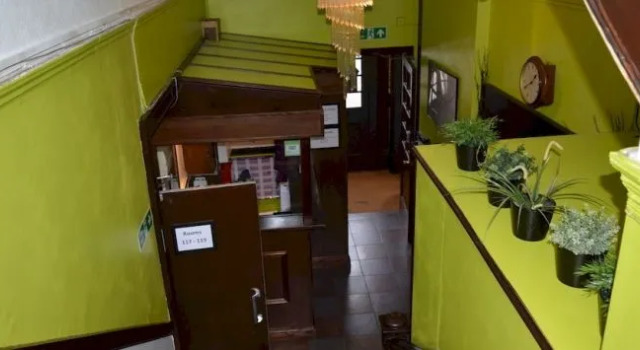 Windmill Guest House, Забронировать Гостевой дом Отели Бринлингтон с завтраком, рядом с Железнодорожный вокзал Бридлингтона, Завтраки