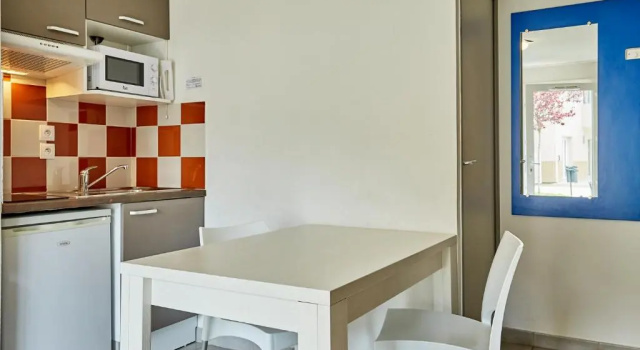 Коттедж c 1 комнатой Résidence Vacancéole - Le Domaine de la Corniche