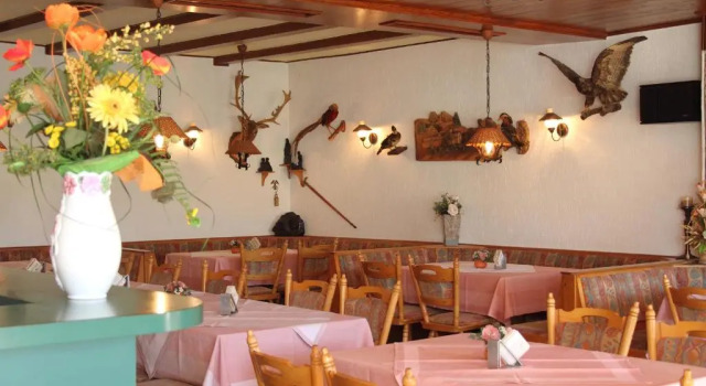 Haus Sonnenschein, Rezervați Hotel Tettscheid Vulkan Eifel