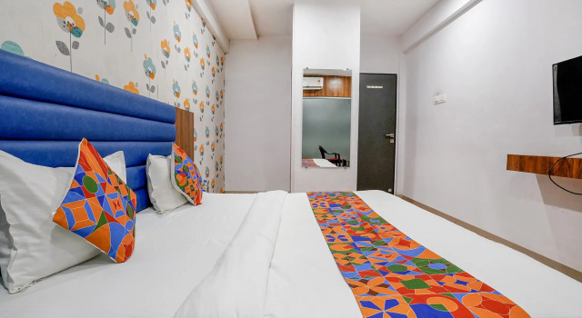 Номер Deluxe Fabhotel The Valentine