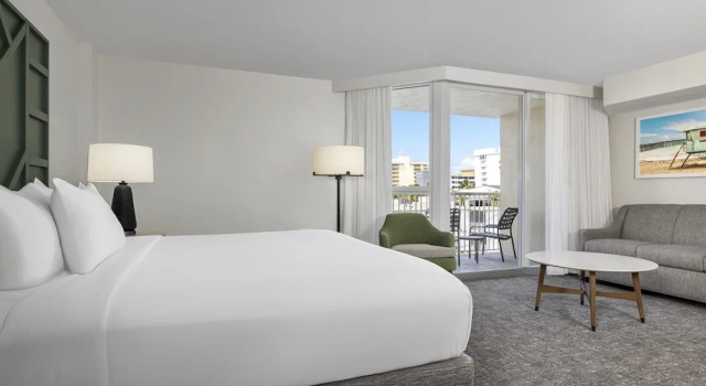 Номер Standard c 1 комнатой с балконом Club Wyndham Santa Barbara