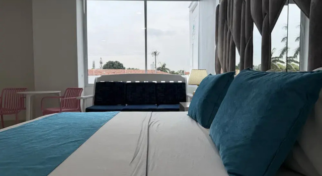 Трёхместный полулюкс Malik Loto Hotel Boutique