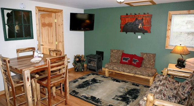 Lazy R Cottages: 4, Забронировать Отель Отели Эстес-Парк с парковкой, Парковка