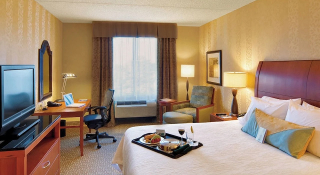 Одноместный полулюкс Hilton Garden Inn Lakewood