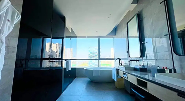 Двухместный номер Premium с видом на реку Crowne Plaza Hangzhou Riverside by IHG