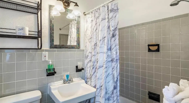 Четырёхместный номер Standard Malibu Resort Motel