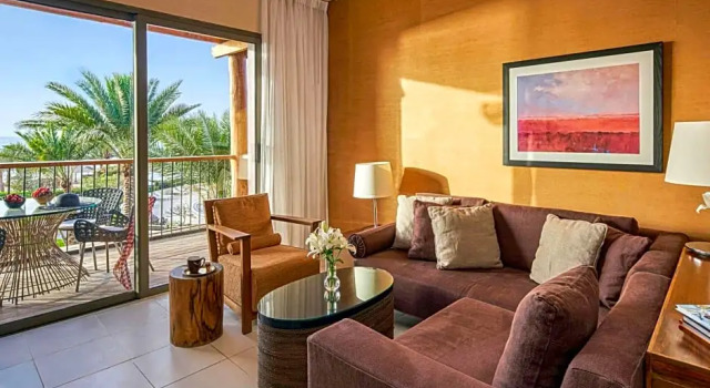 Номер Superior с видом на море Mövenpick Resort & Spa Tala Bay Aqaba