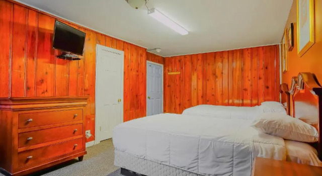 Четырёхместный номер Standard Hotel O Markham IL near Harvey/Tinley Park