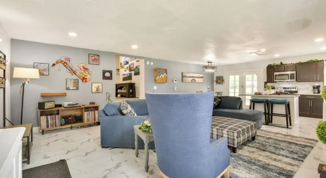 Pet-friendly Clearfield Home Near Hill Afb!, Varaa Lomakoti Clearfield Utah