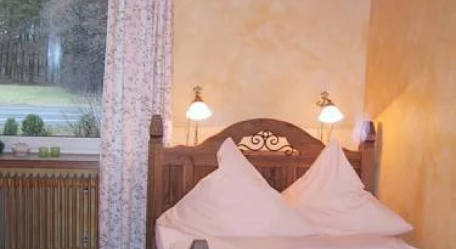 Landhotel garni und Seminarhaus Wiesengrund, Foglalás Szálloda Delbrueck Paderborner Land