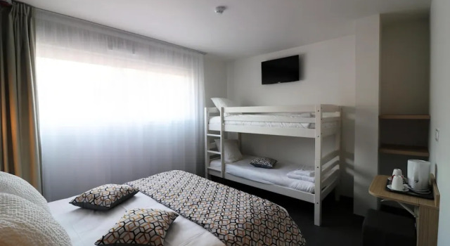 Одноместный семейный номер Standard Цокольный этаж Sure Hotel by Best Western Saint-Raphael Le Dramont