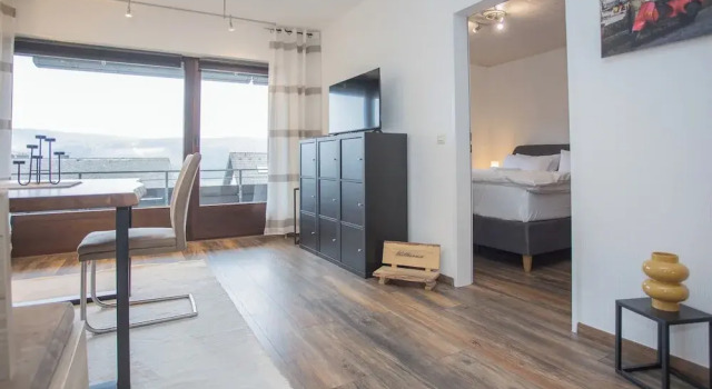 Apartment in Niedersfeld mit Balkon