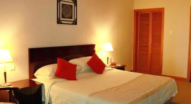 Huangmei Royal Hotel, Prenota Hotel Huangmei Hubei