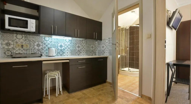 Апартаменты ApartamentyKudowa - Willa Pod Dębami z ogrodem i parkingiem
