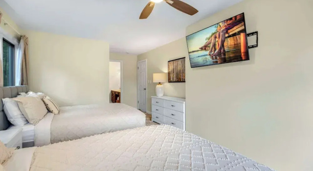 Ozark Escape - Enjoy Resort-style Fun, Забронировать Отель Отели Осейдж-Бич 4 звезды, 4*