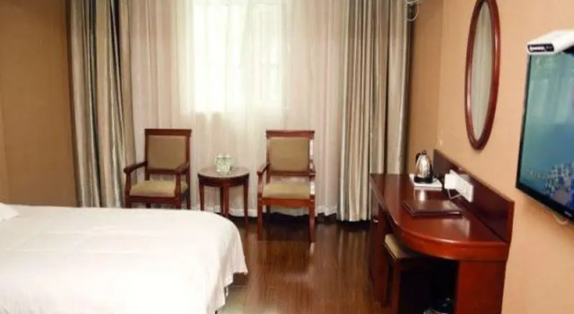 Люкс GreenTree Inn Zhejiang Lishui Suichang Longgu Road Express Hotel