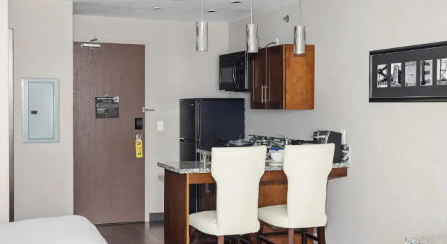 Двухместный номер Standard Home Inn & Suites Yorkton