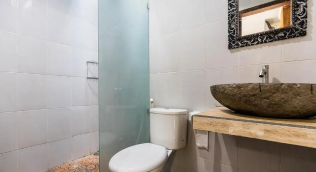 Villa New Era: 2-levels Villa - up to 9 persons