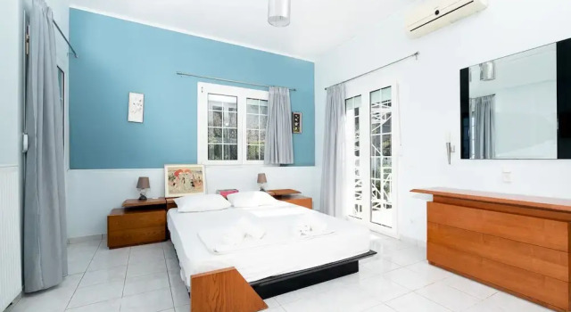 Deluxe Apartments Giamatasta, Забронировать Апартаменты/квартира Отели Маркопоуло - Месогаиа с парковкой, Парковка