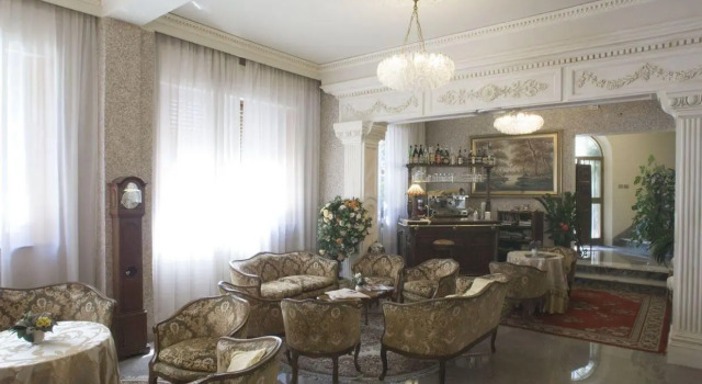 Hotel Patria