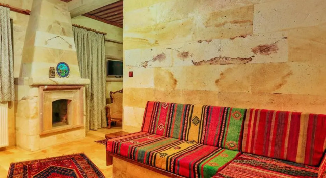 Трёхместный номер Deluxe Akuzun Hotel