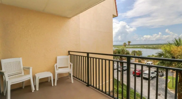 Windjammer 212, Rezerwuj Hotel Hotele w Saint Augustine Area z parkingiem, Parking