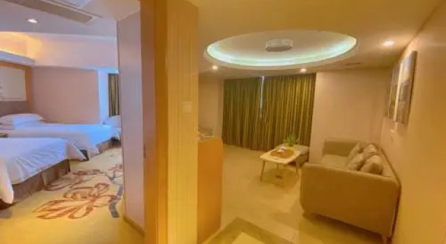 Vienna International Hotel Guangdong Foshan Shunde Ronggui, Rezervovat Hotel Hotely v Guangdong s bazénem, Bazén